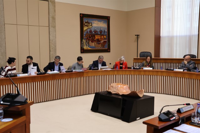 Acordos aprobados na reunión da Comisión 1ª, Institucional, de Administración Xeral, Xustiza e Interior, celebrada o 21 de novembro de 2025